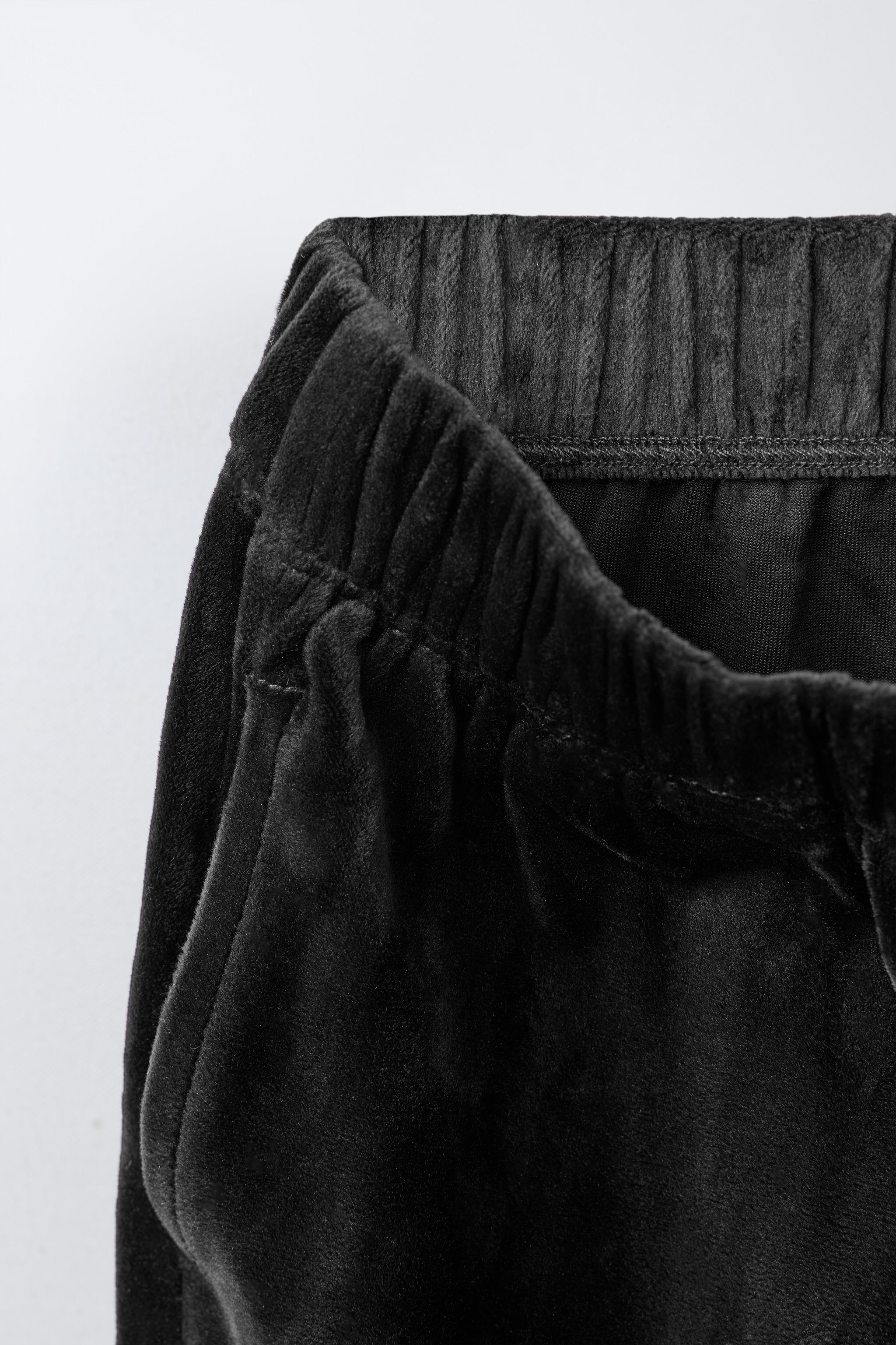 HOODIE AND WIDE LEG VELOUR PANTS SET